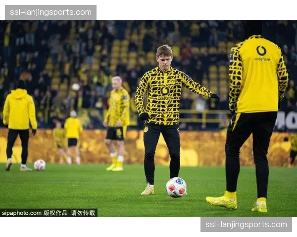 布莱顿近期11场仅1胜,格罗斯回归助稳局面 布莱顿近期11场仅1胜,格罗斯回归助稳局面