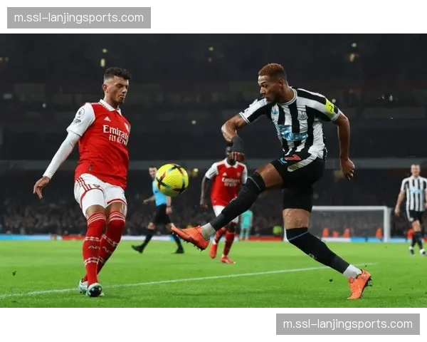 伯恩利定位球防守漏洞明显，已因头球失九球成战术短板